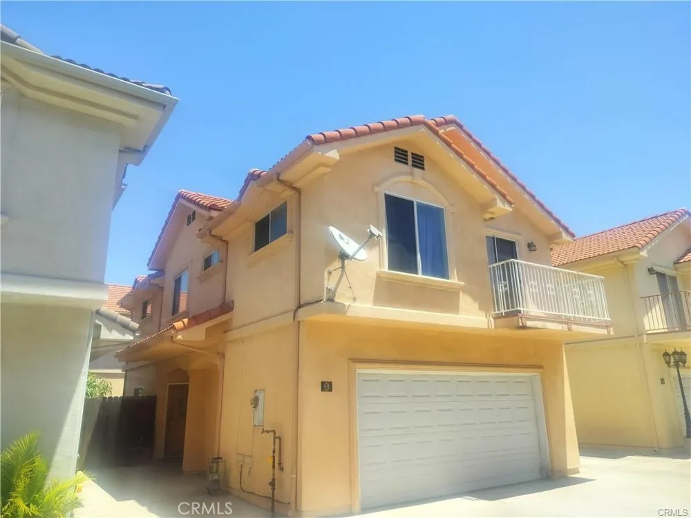 14627 Gledhill Panorama City, CA 91402