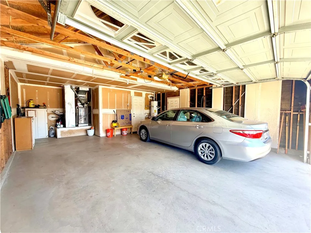 1044 Sycamore Way Porterville, CA 93257