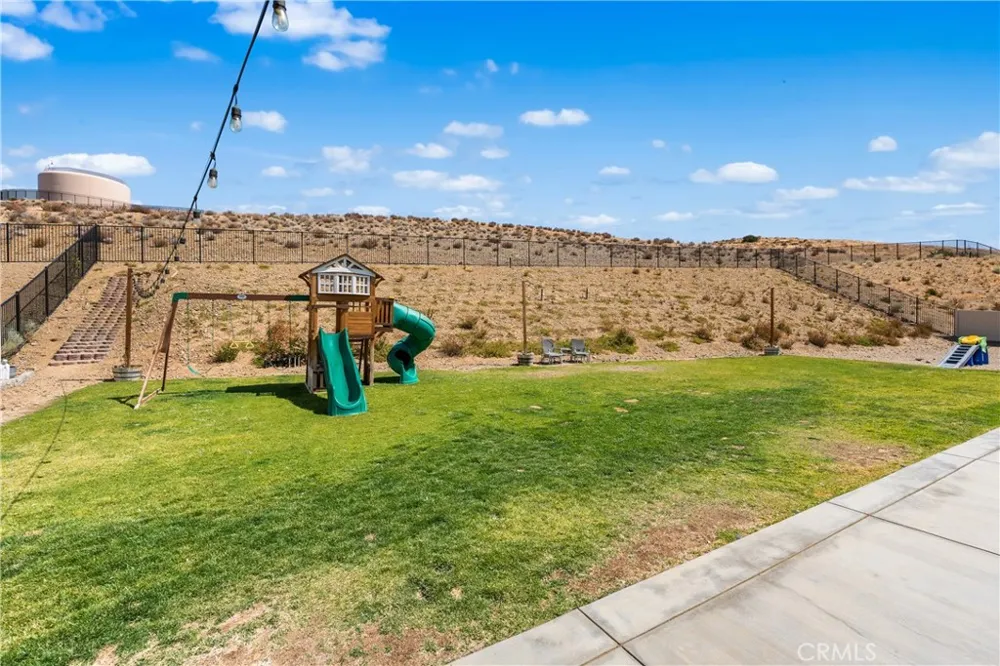 39350 Stallion Palmdale, CA 93551