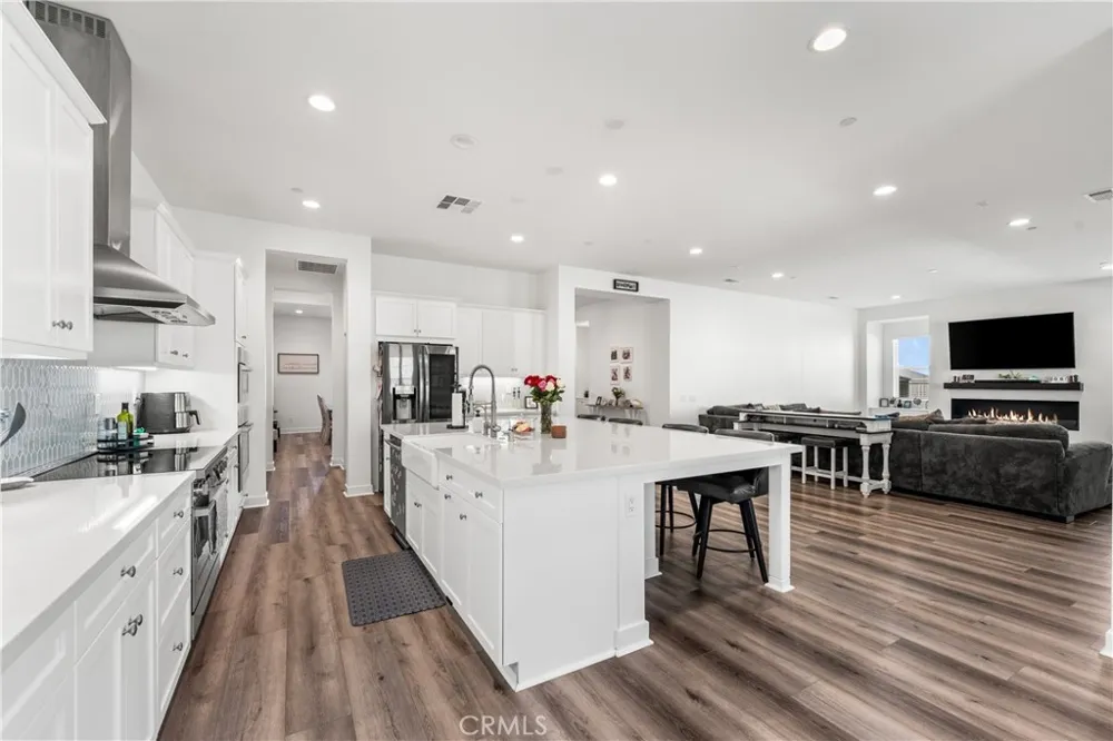39350 Stallion Palmdale, CA 93551