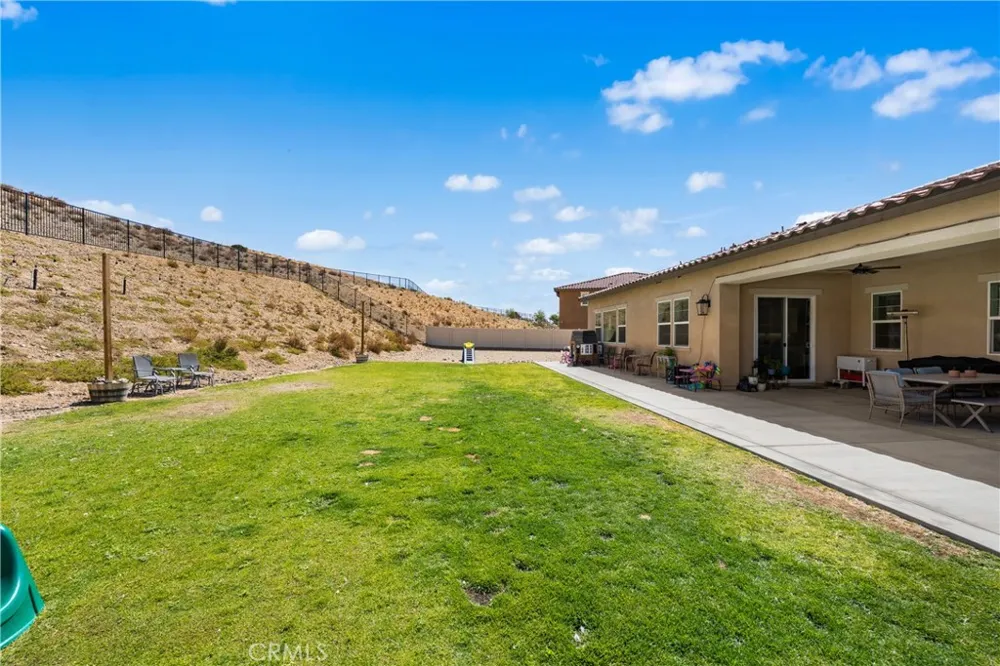 39350 Stallion Palmdale, CA 93551