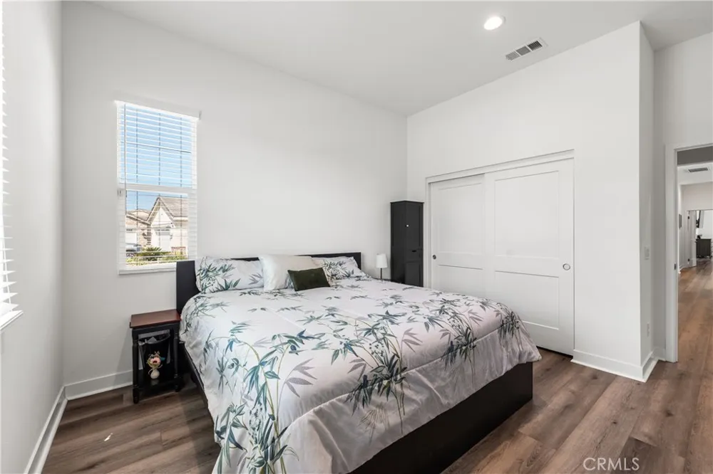 39350 Stallion Palmdale, CA 93551
