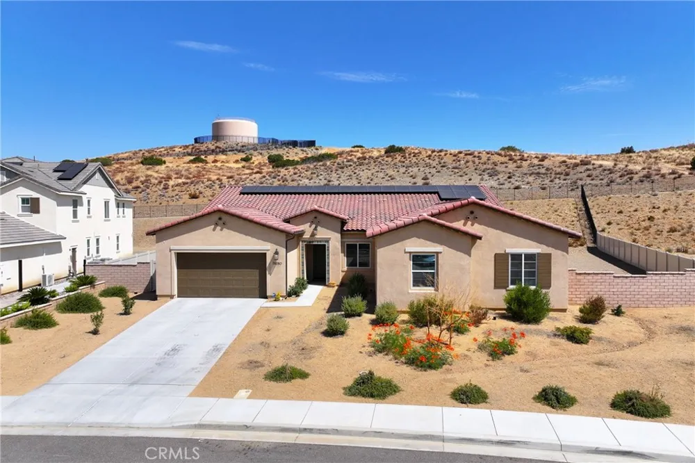 39350 Stallion Palmdale, CA 93551