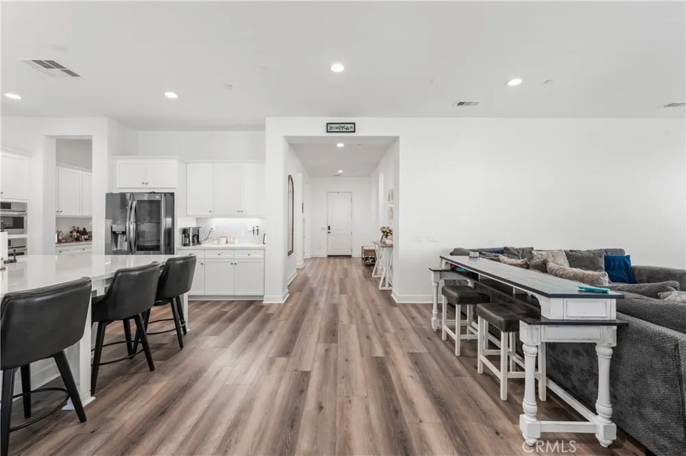 39350 Stallion Palmdale, CA 93551