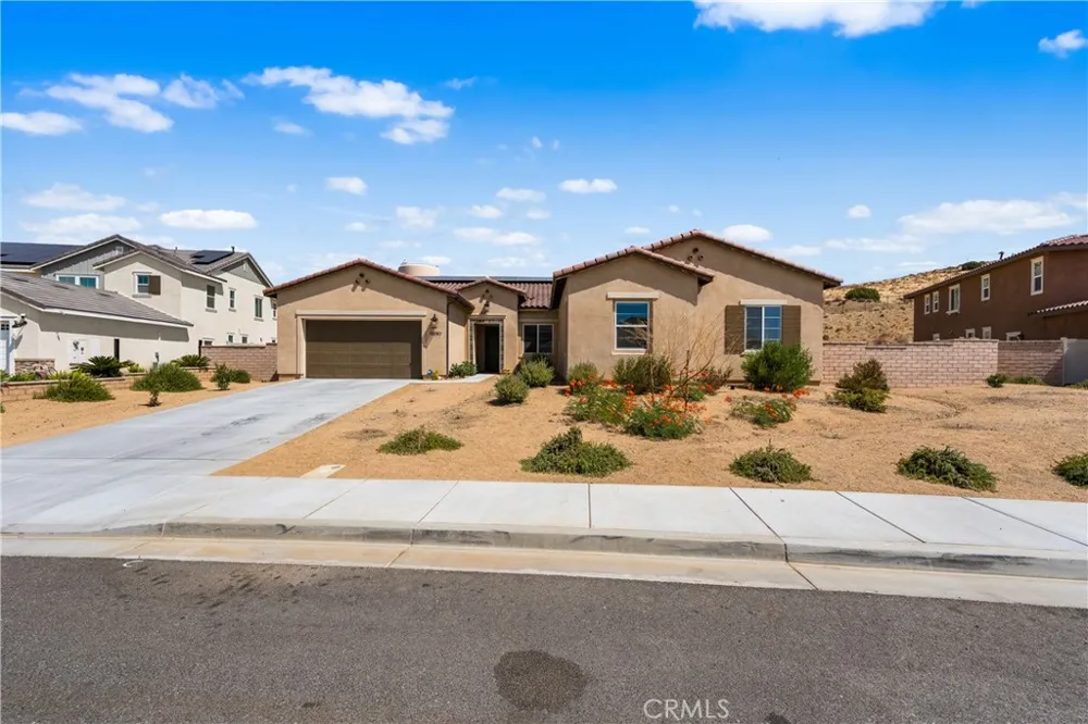 39350 Stallion Palmdale, CA 93551