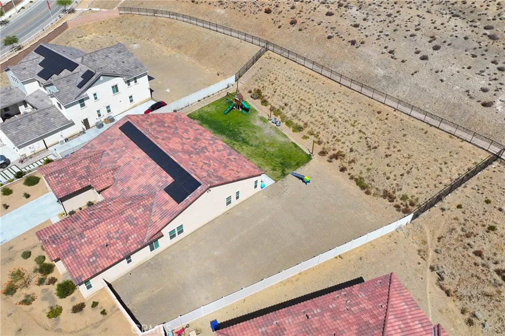 39350 Stallion Palmdale, CA 93551
