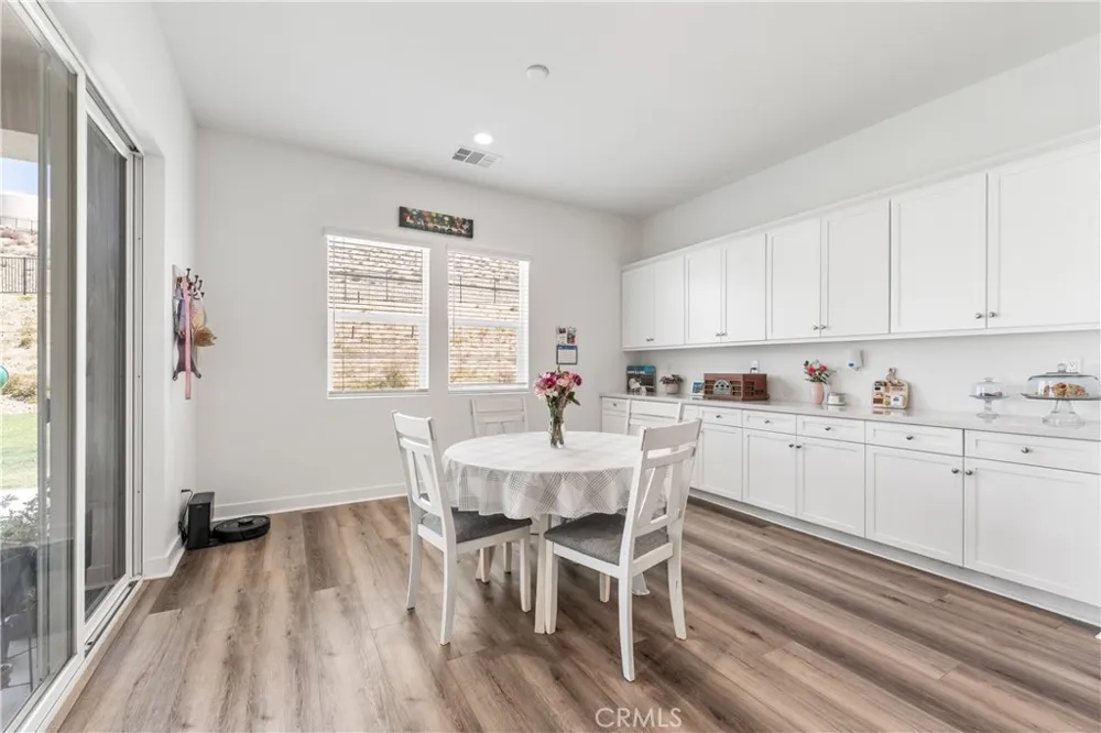 39350 Stallion Palmdale, CA 93551