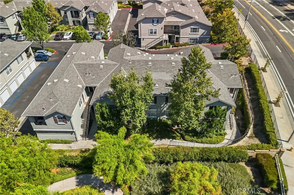 20000 Plum Canyon #1721 Saugus, CA 91350