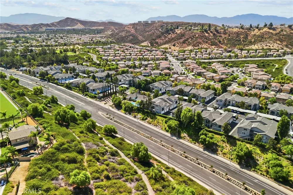 20000 Plum Canyon #1721 Saugus, CA 91350