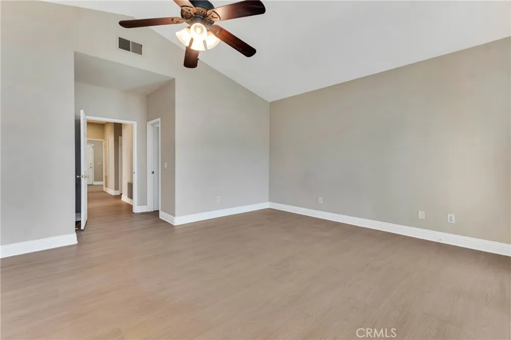 22244 Circle J Ranch Road Saugus, CA 91350