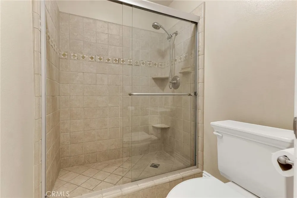 22244 Circle J Ranch Road Saugus, CA 91350