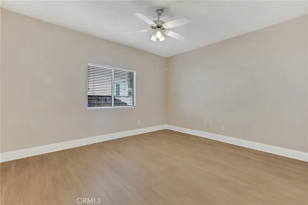 22244 Circle J Ranch Road Saugus, CA 91350