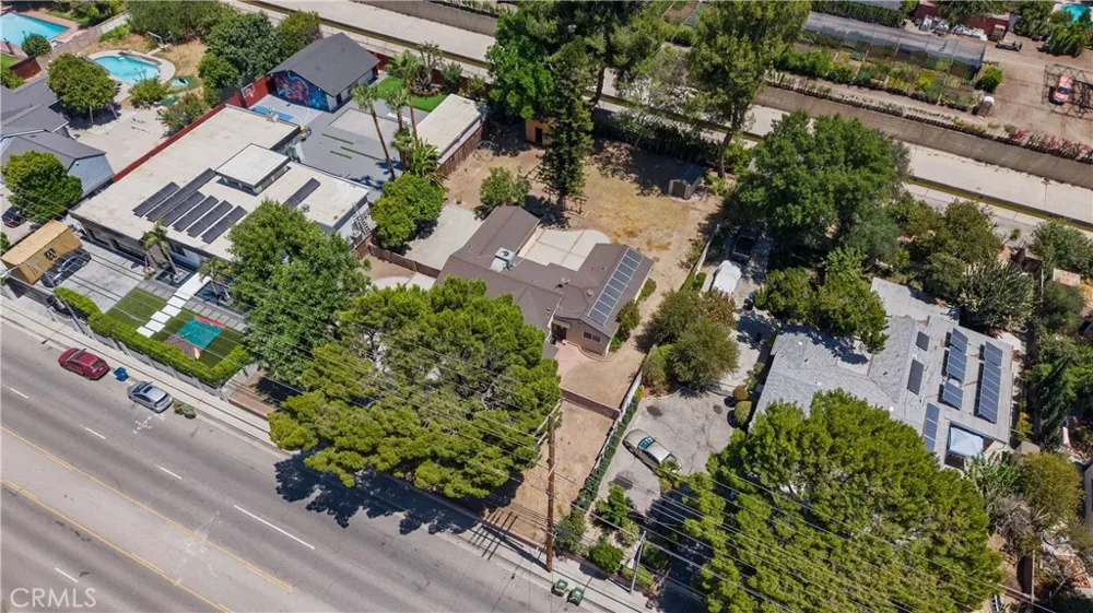 7700 Wilbur Reseda, CA 91335