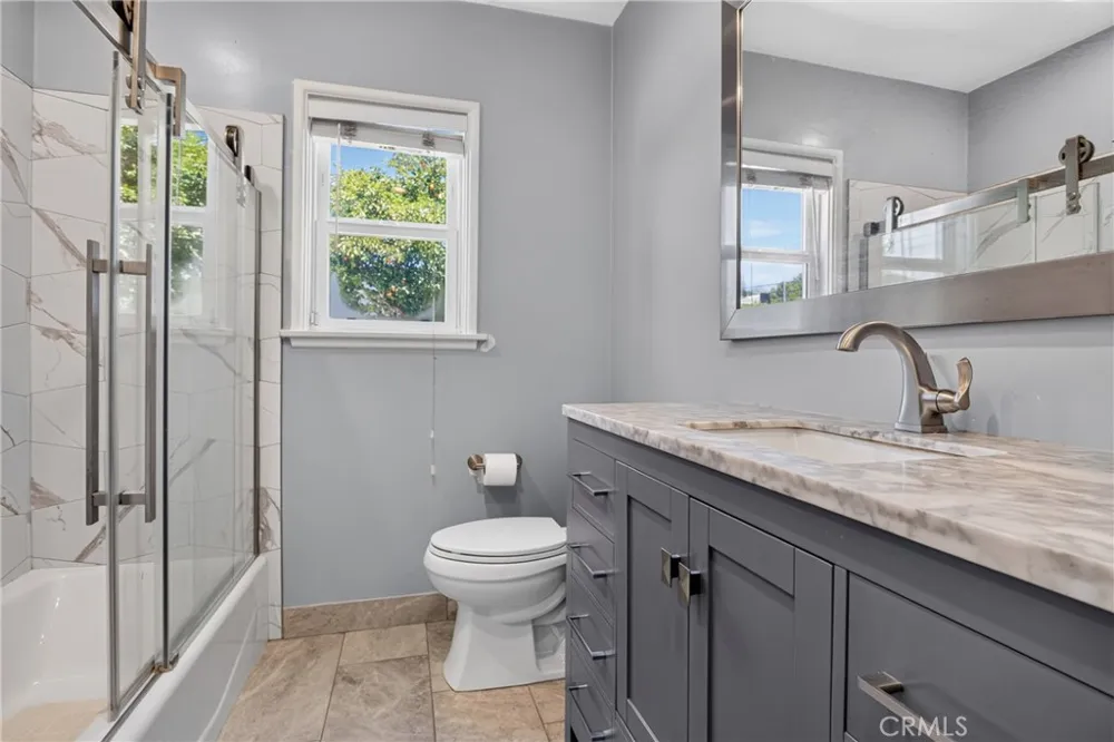 7700 Wilbur Reseda, CA 91335