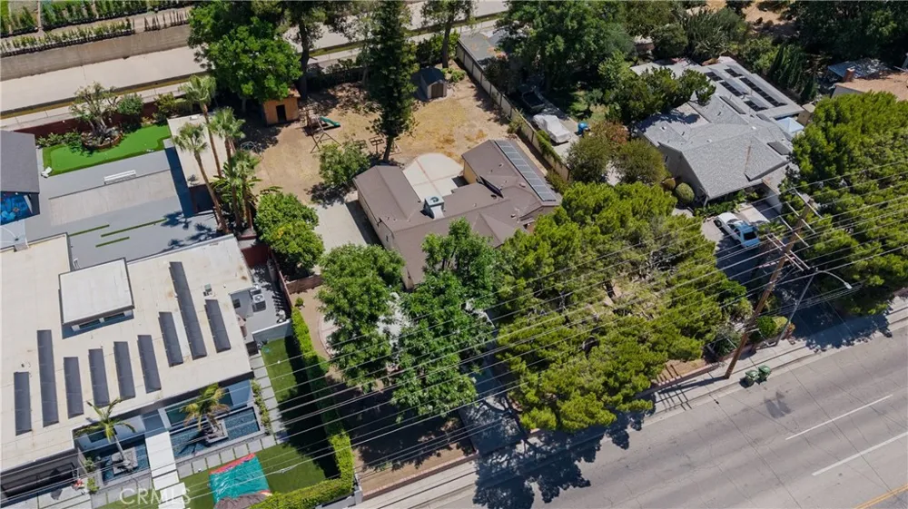 7700 Wilbur Reseda, CA 91335