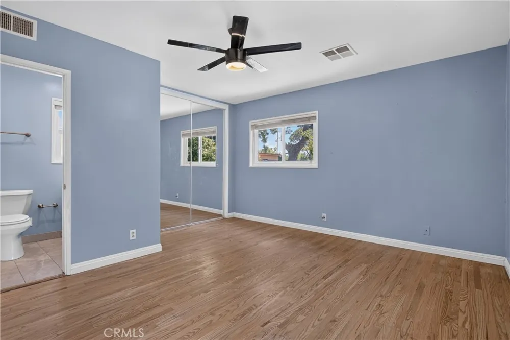7700 Wilbur Reseda, CA 91335
