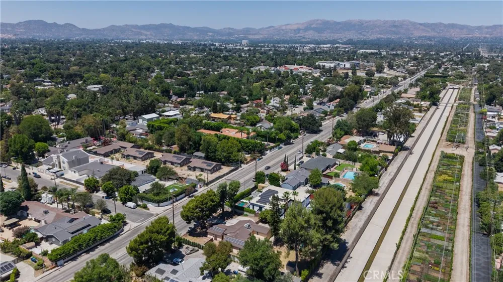 7700 Wilbur Reseda, CA 91335