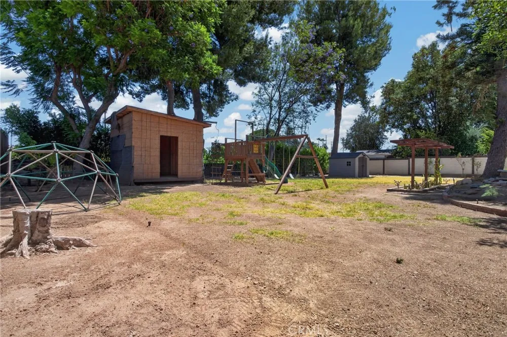 7700 Wilbur Reseda, CA 91335