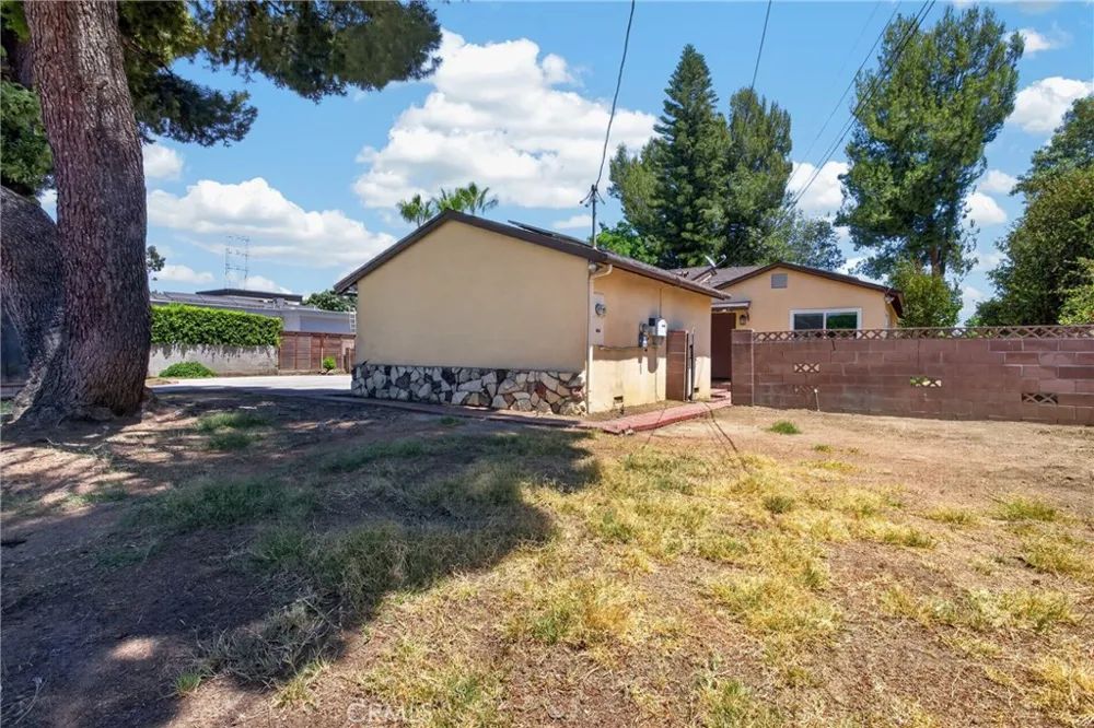 7700 Wilbur Reseda, CA 91335