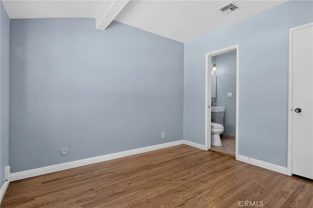 7700 Wilbur Reseda, CA 91335