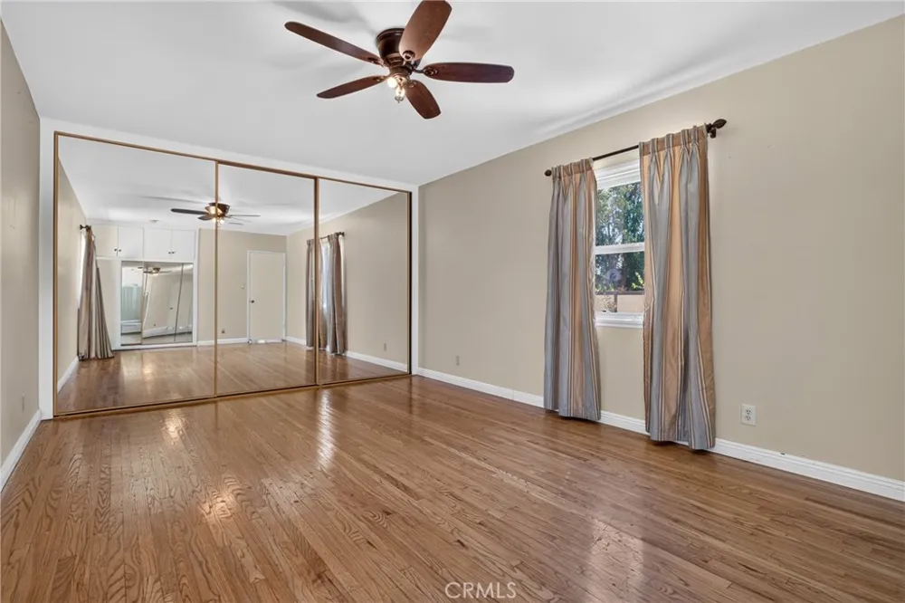 7700 Wilbur Reseda, CA 91335