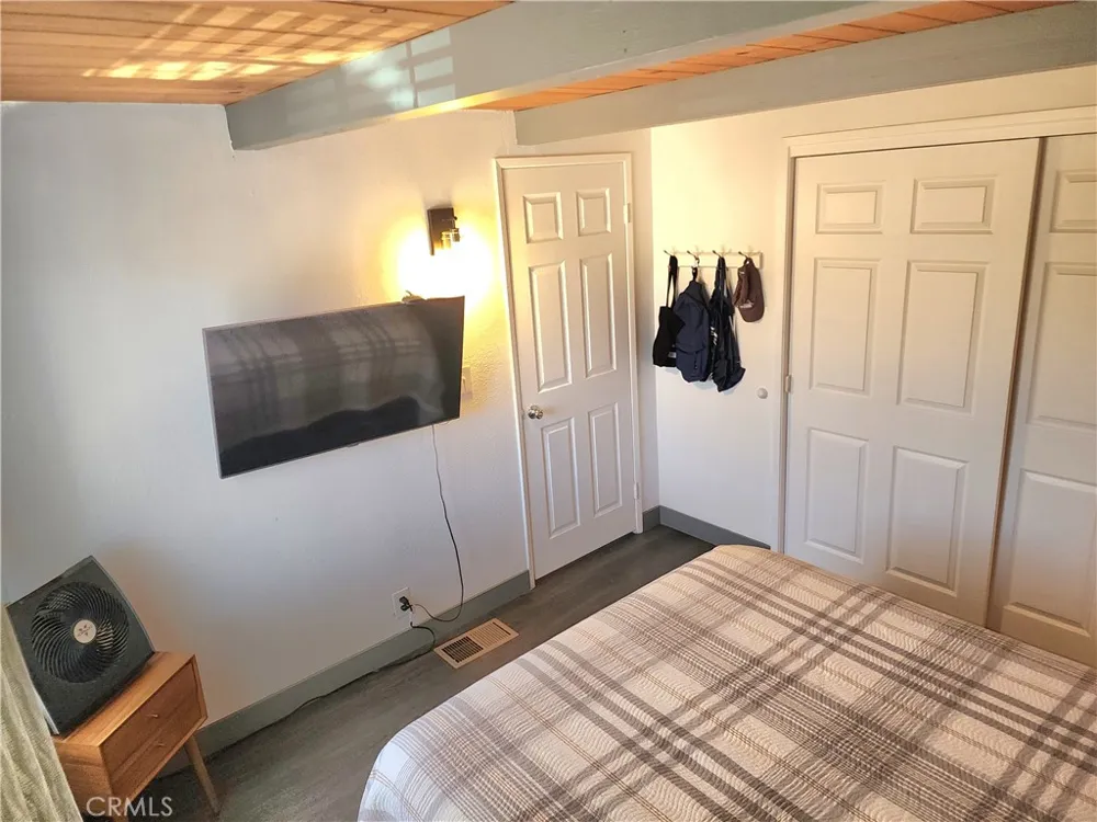 14713 Voltaire Frazier Park, CA 93225