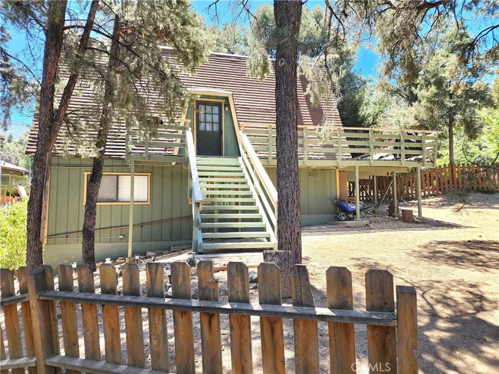 14713 Voltaire Frazier Park, CA 93225