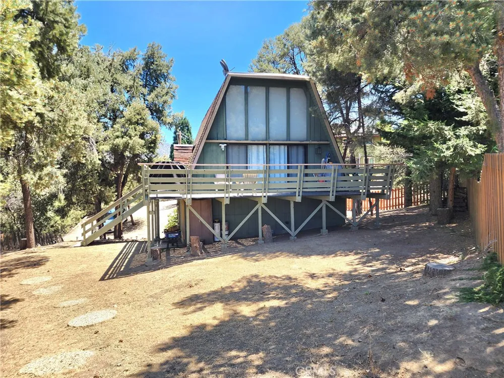 14713 Voltaire Frazier Park, CA 93225