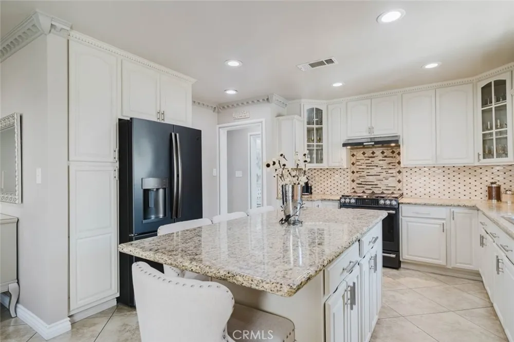 6545 Bellingham Avenue North Hollywood, CA 91606