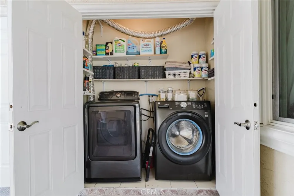6545 Bellingham Avenue North Hollywood, CA 91606