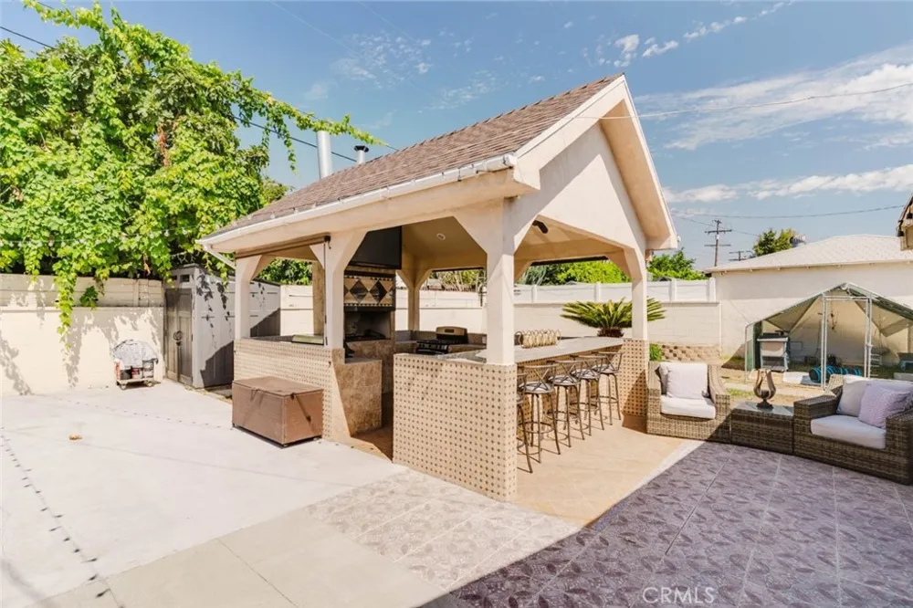 6545 Bellingham Avenue North Hollywood, CA 91606