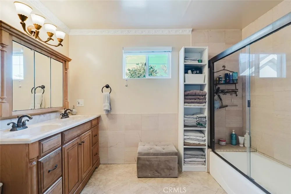 6545 Bellingham Avenue North Hollywood, CA 91606