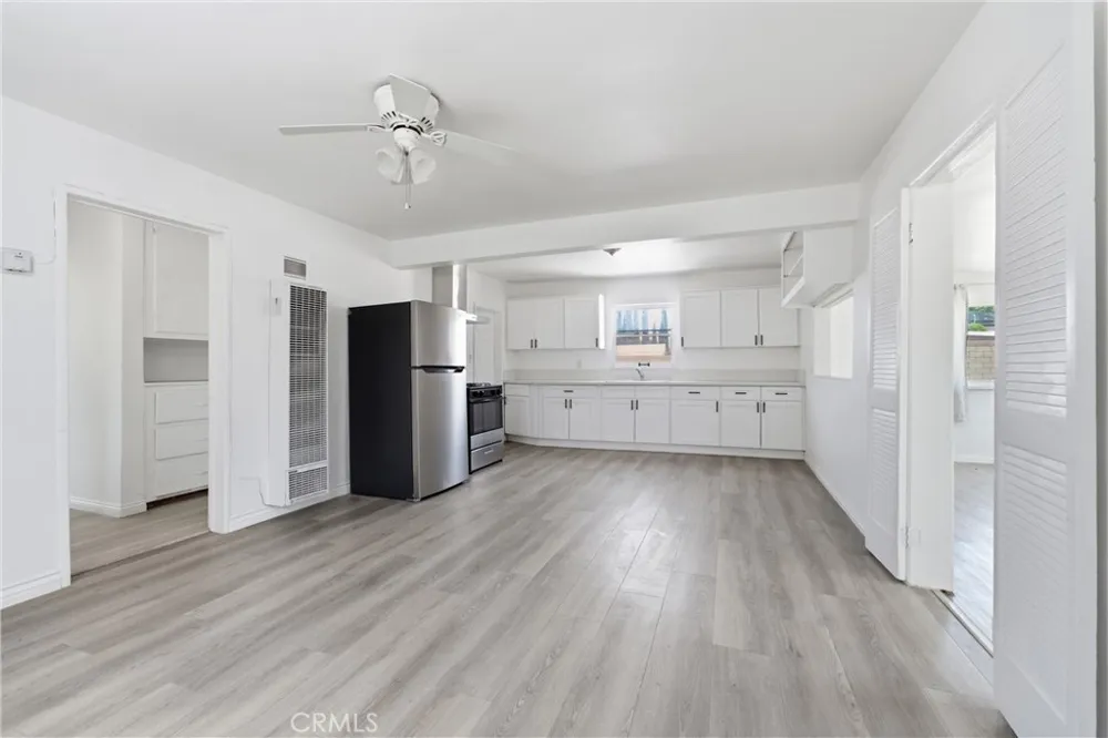 4851 W Avenue M8 Lancaster, CA 93536