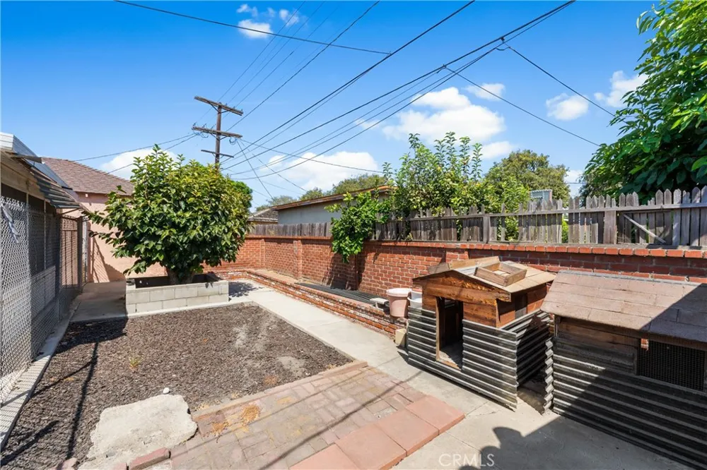 3920 Buckingham Road Los Angeles, CA 90008
