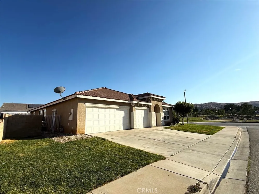 3540 Tamarisk Palmdale, CA 93551