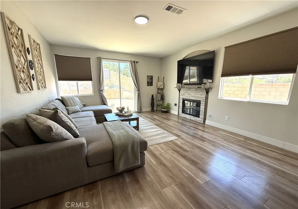 3540 Tamarisk Palmdale, CA 93551