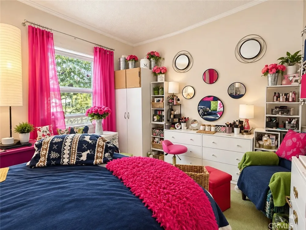 18839 W Avenue B8 Lancaster, CA 93536