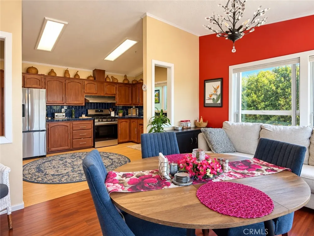 18839 W Avenue B8 Lancaster, CA 93536