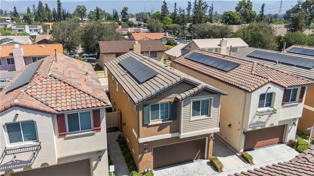 14609 W Del Playa Panorama City, CA 91402