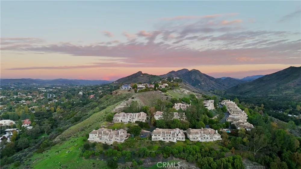 3317 View Pointe Drive Westlake Village, CA 91361