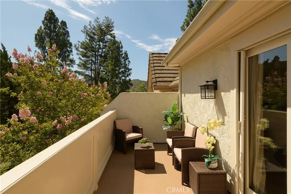 3317 View Pointe Drive Westlake Village, CA 91361
