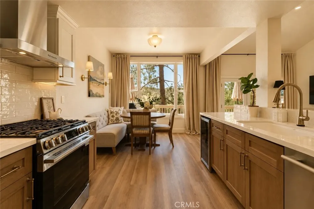 3317 View Pointe Drive Westlake Village, CA 91361