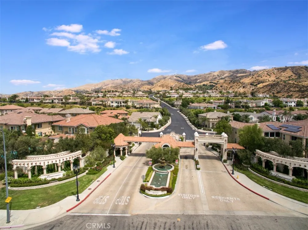 12826 Via Donatello Porter Ranch, CA 91326