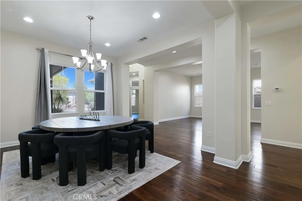 12826 Via Donatello Porter Ranch, CA 91326