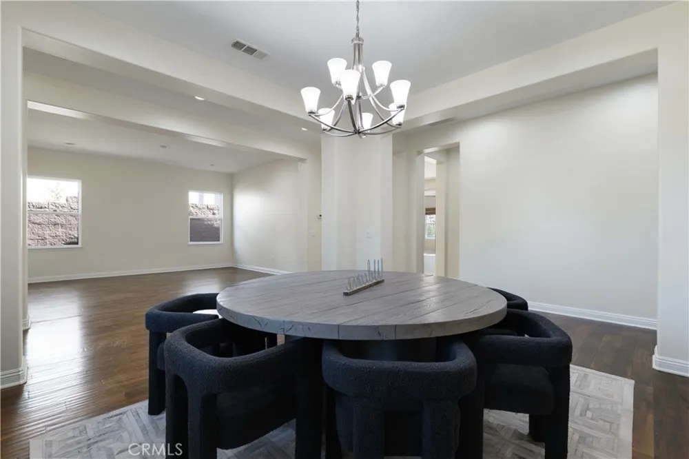 12826 Via Donatello Porter Ranch, CA 91326