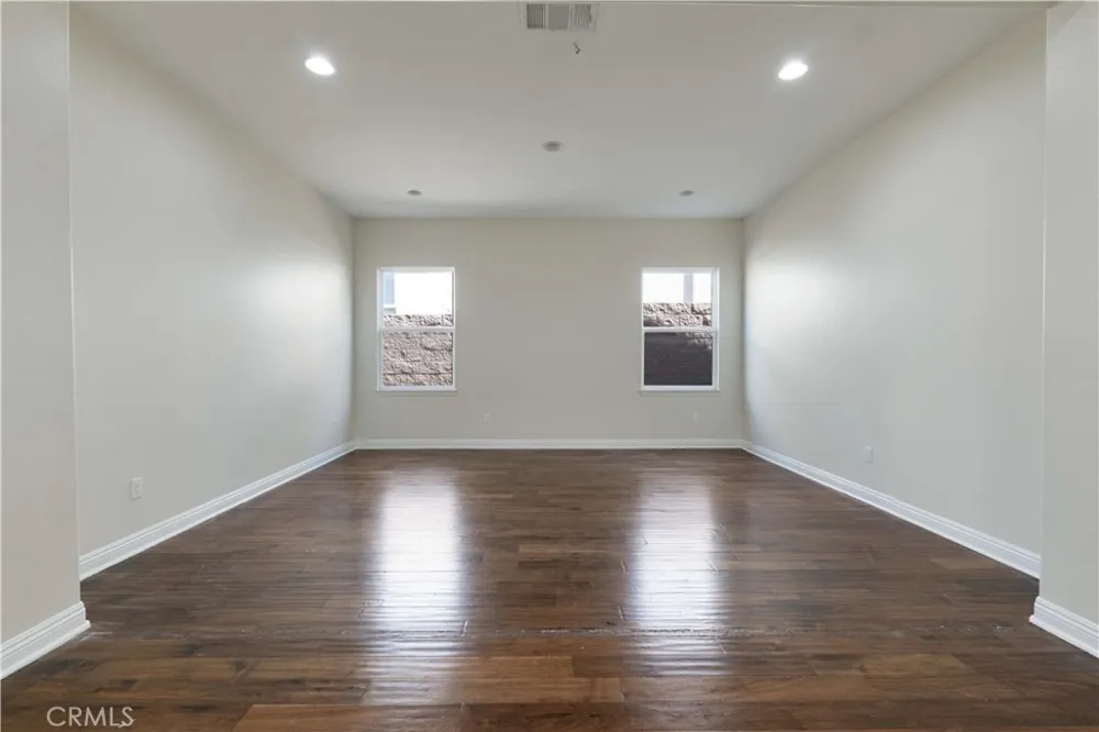 12826 Via Donatello Porter Ranch, CA 91326