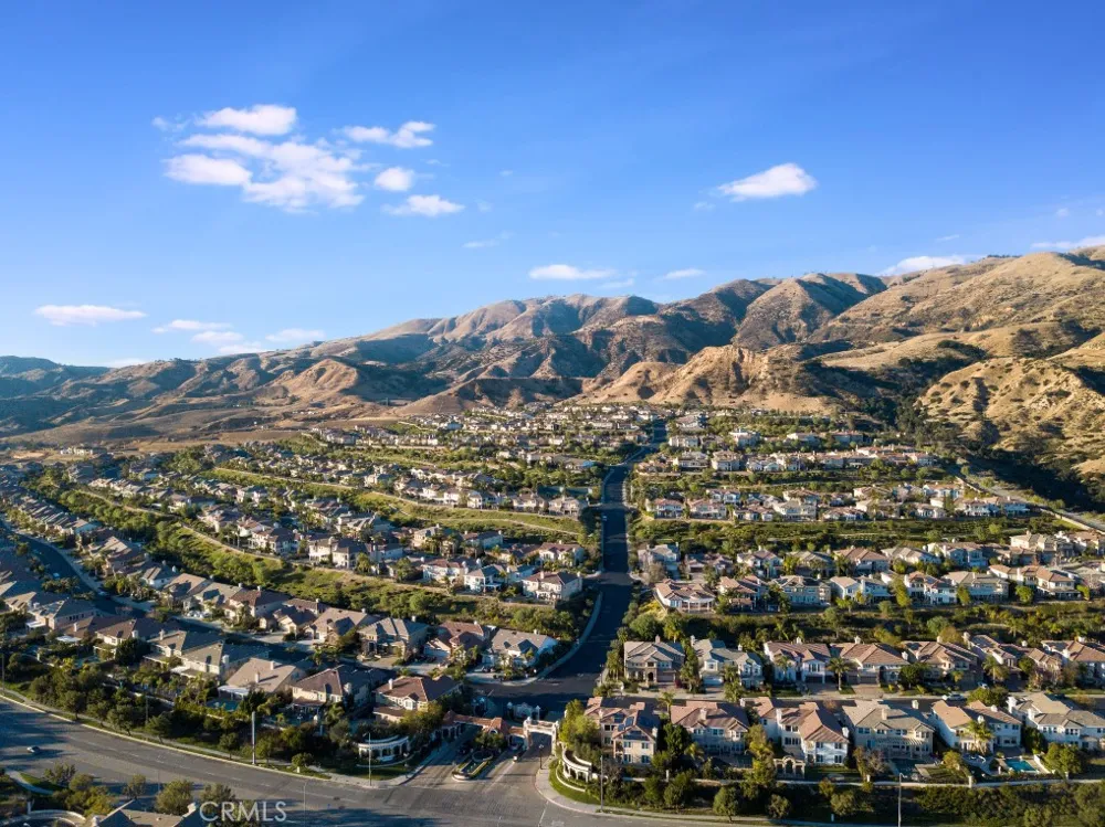 12826 Via Donatello Porter Ranch, CA 91326