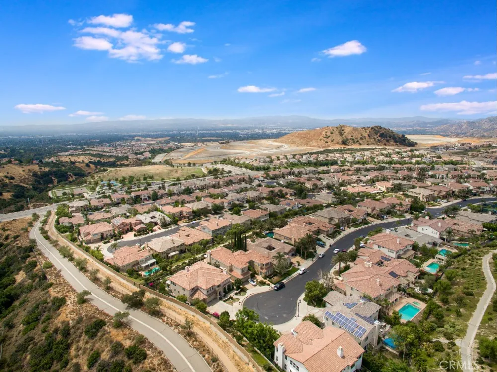 12826 Via Donatello Porter Ranch, CA 91326