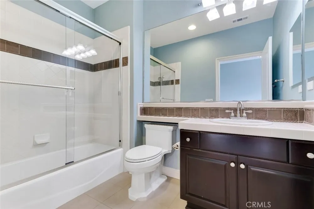 12826 Via Donatello Porter Ranch, CA 91326