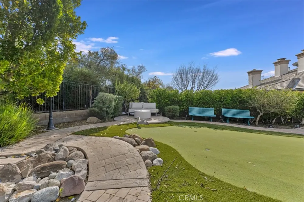 12826 Via Donatello Porter Ranch, CA 91326
